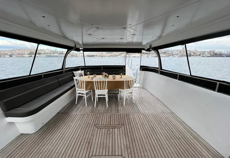 Private Yacht Tour Private Yacht Tour