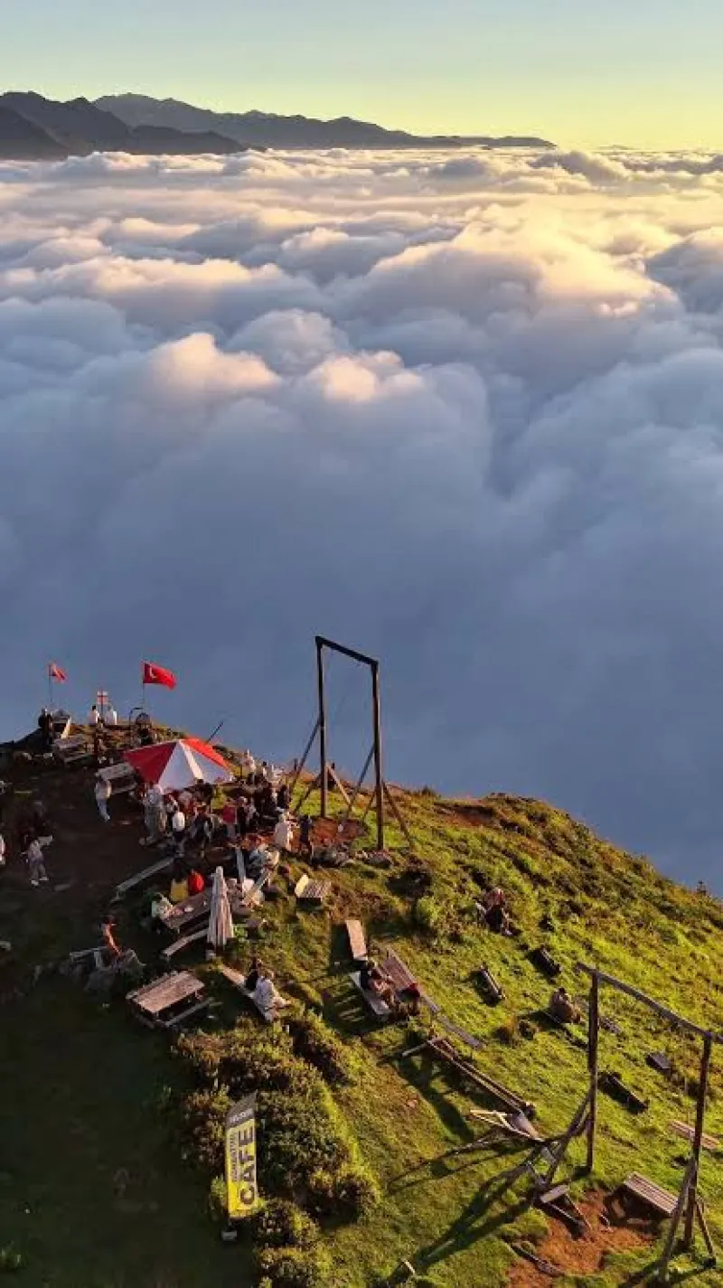 Daily Rize Swing Tour with Breathtaking View 2