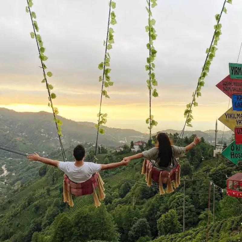 Daily Rize Swing Tour with Breathtaking View 3