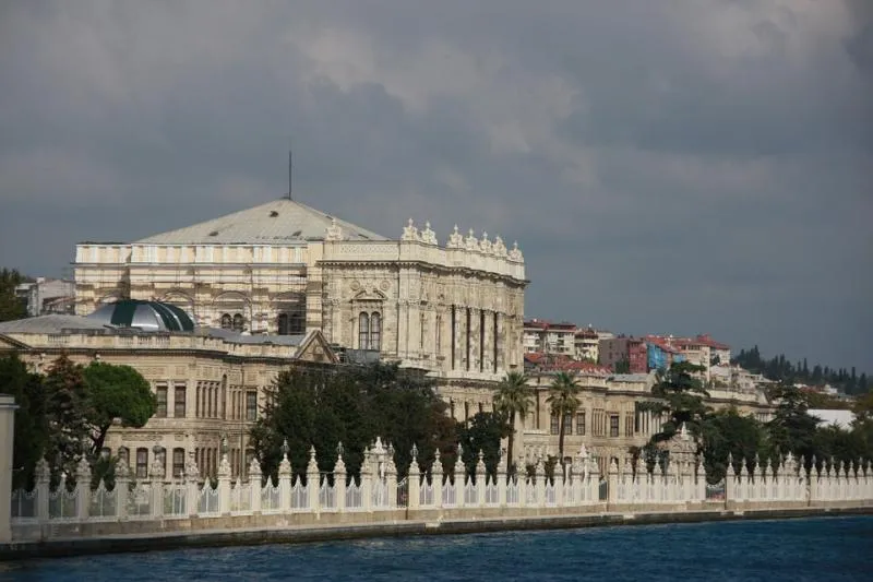 Dolmabahce Palace & Yildiz Palace Tour