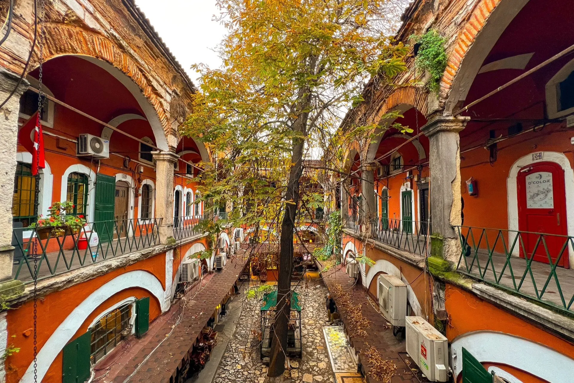 Grand Bazaar and Ottoman Inn Tour