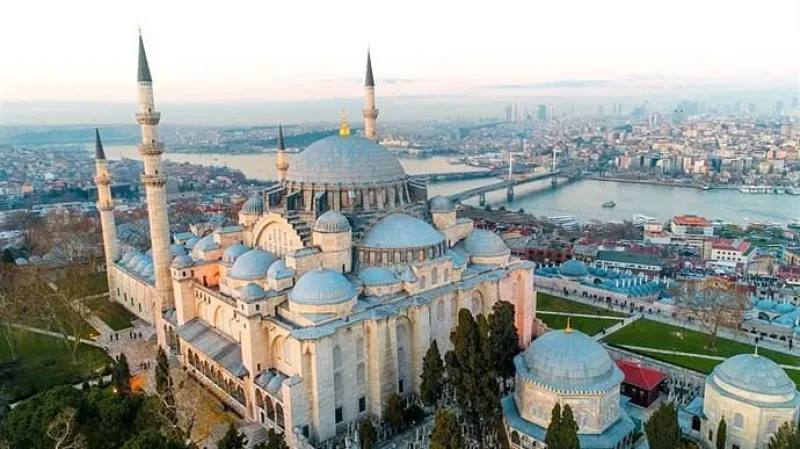 Suleymaniye Mosque & Lamp Workshop